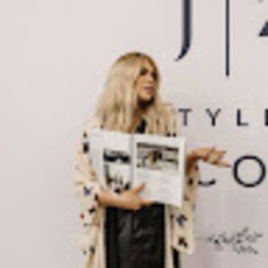 Meet your Posher, Christina